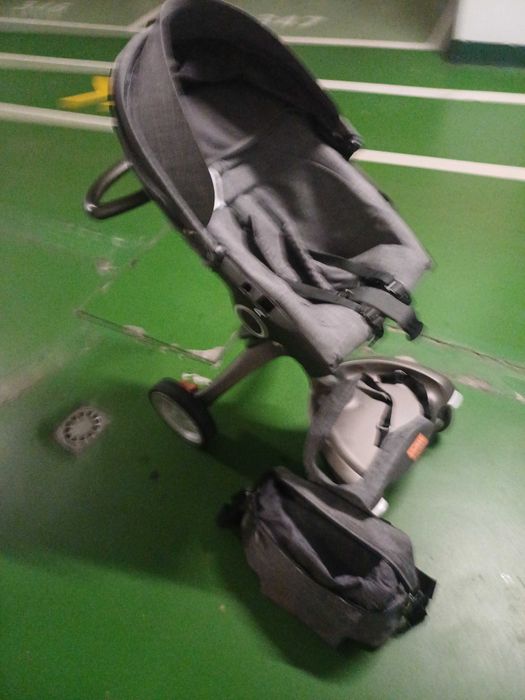 Carrinho de bebé-stokke