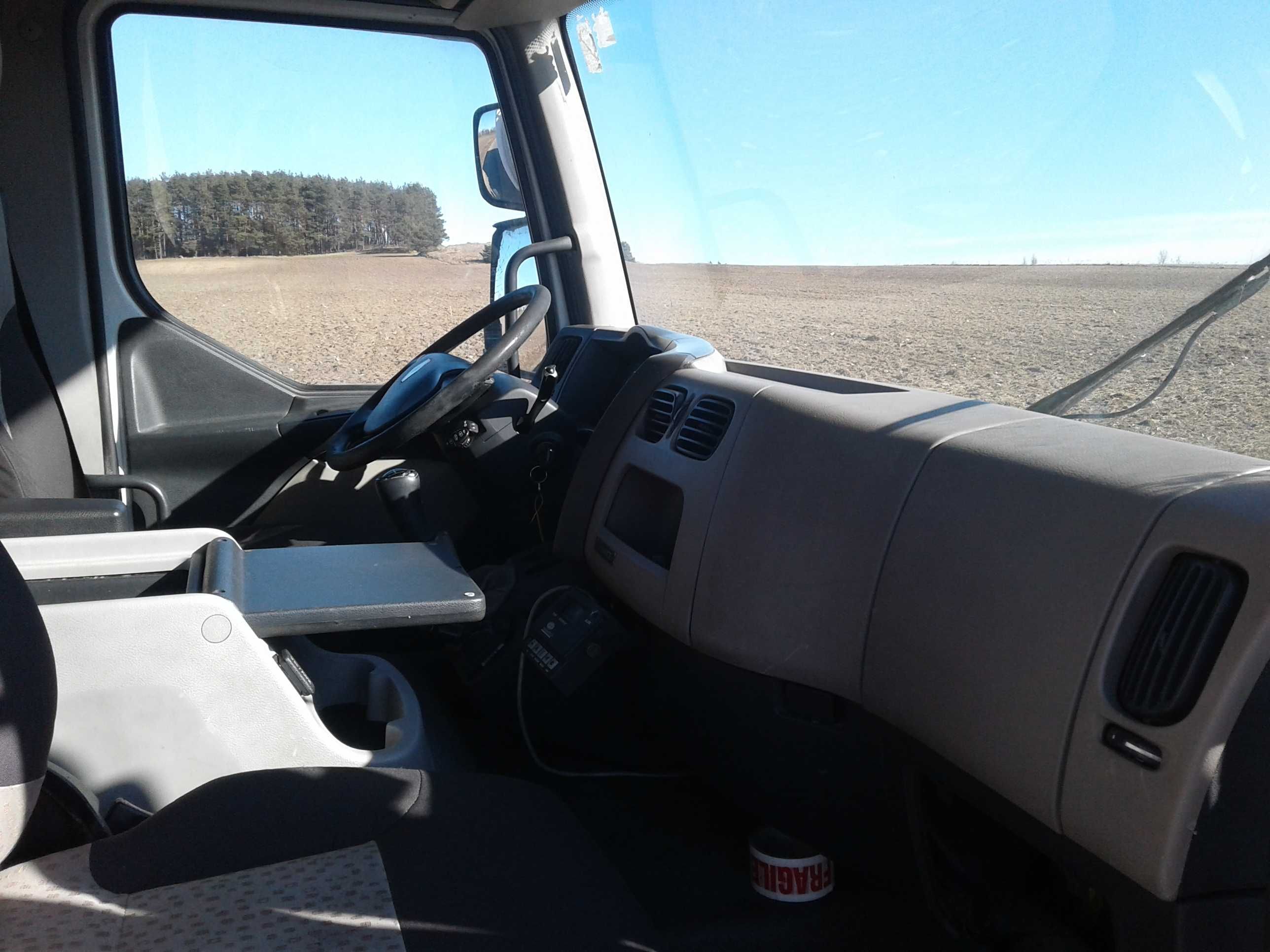 RENAULT MIDLUM  Chłodnia ,kontener