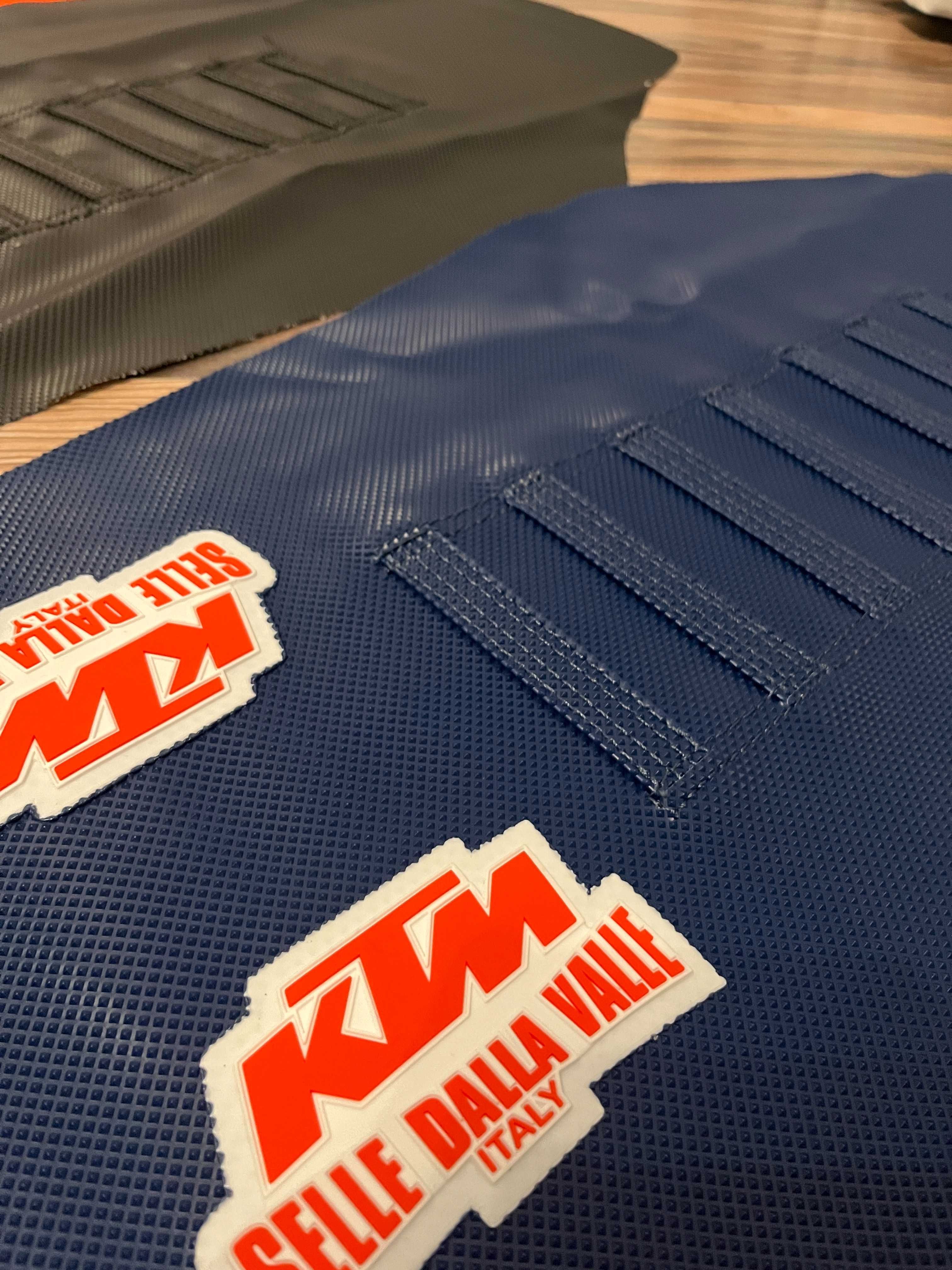 Pokrowiec poszycie Selle Dalla Valle KTM siedzenia cross enduro