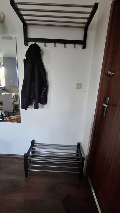 Wieszak i półka na buty IKEA Tjusig