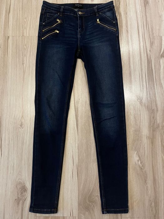 Jeansy rurki MOHITO rozmiar. 38