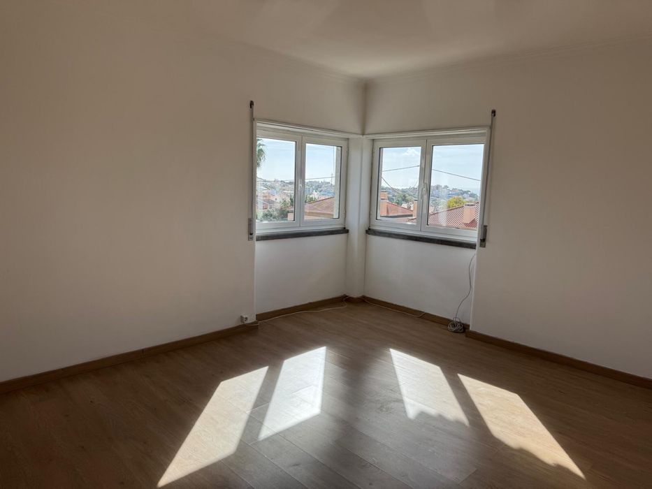 Arrenda-se Apartamento T3