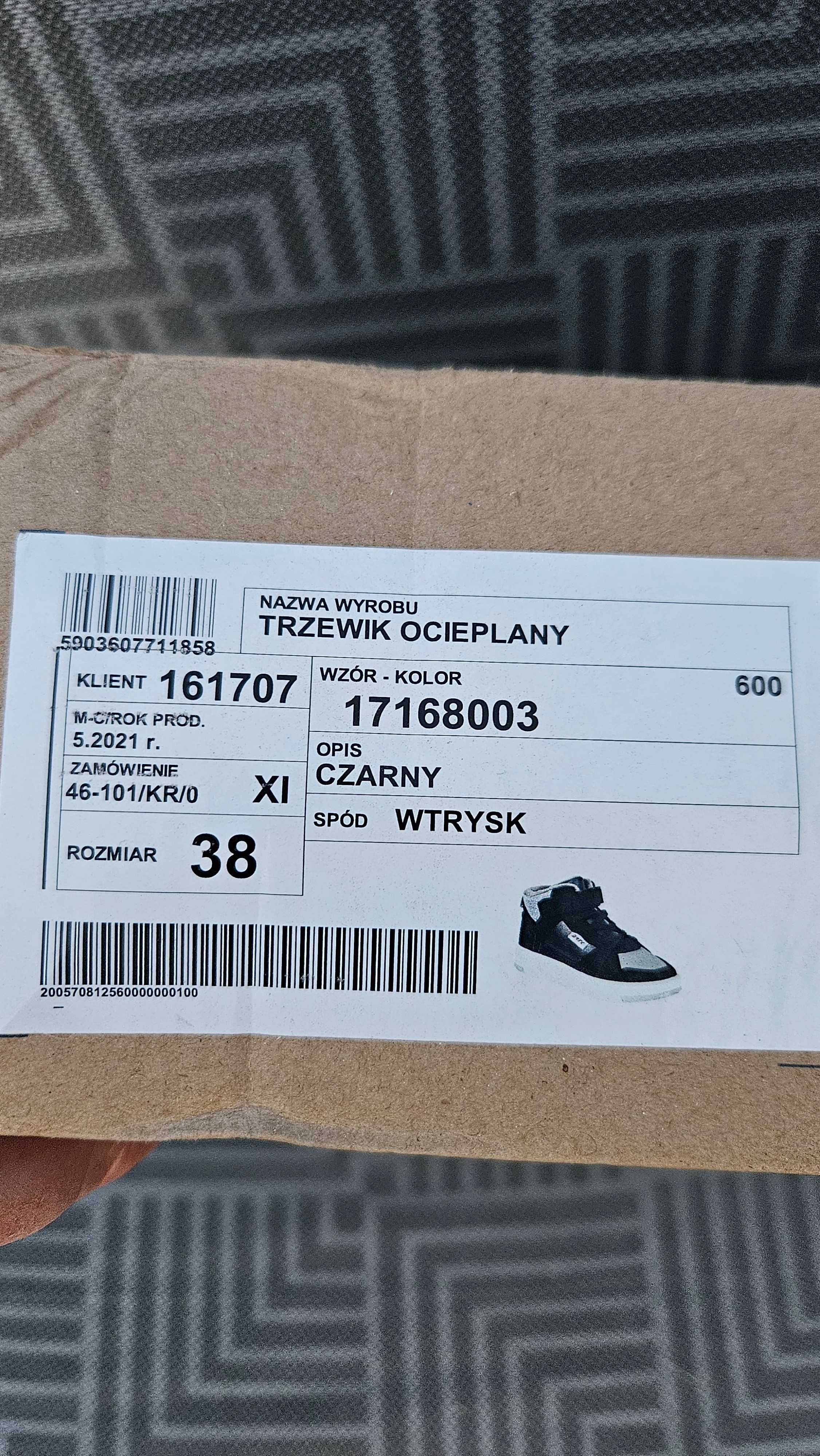Półbuty Bartek Roz. 38 jesienno-zimowe
