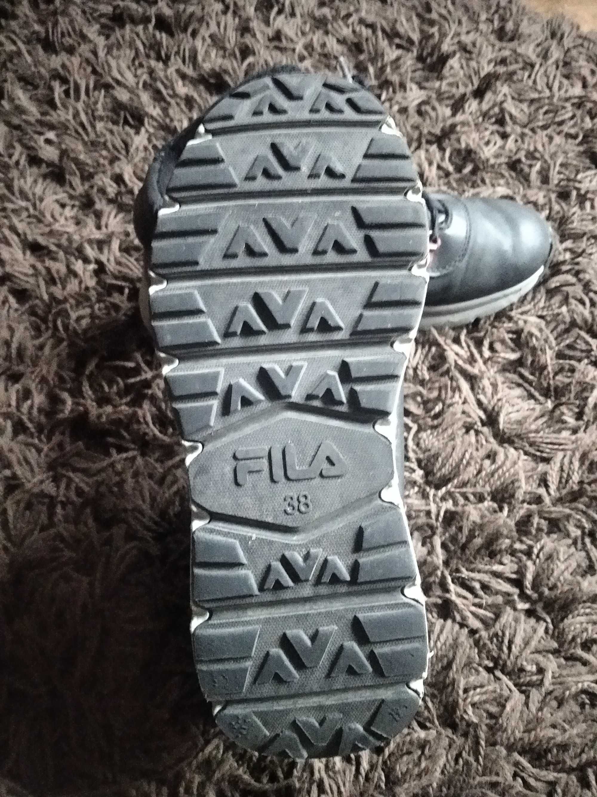 Buty zimowe Fila 38