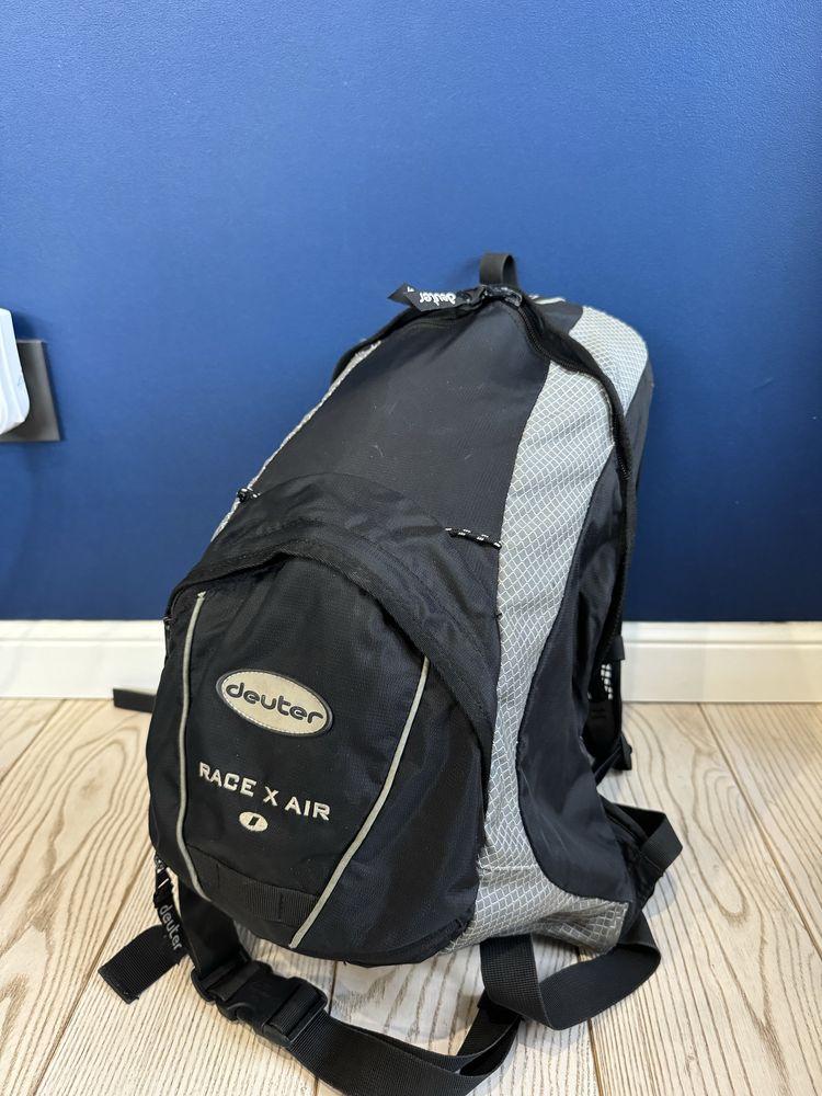 Рюкзак Deuter Race Exp Air велорюкзак