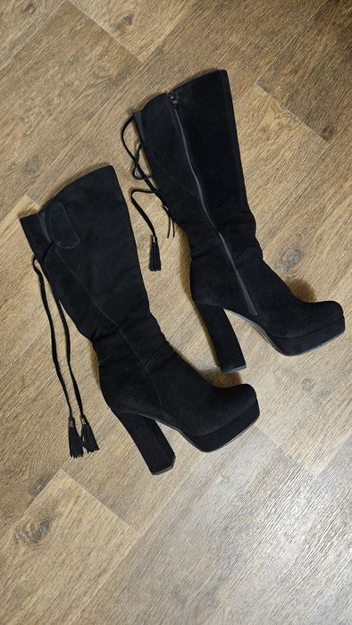 Чоботи жіночі замшеві