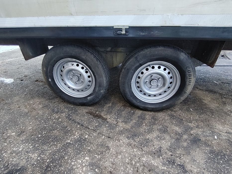 Mini Giratória XCMG XE 15 + Reboque