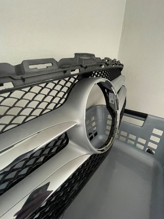 Grelha mercedes Class-C 2018