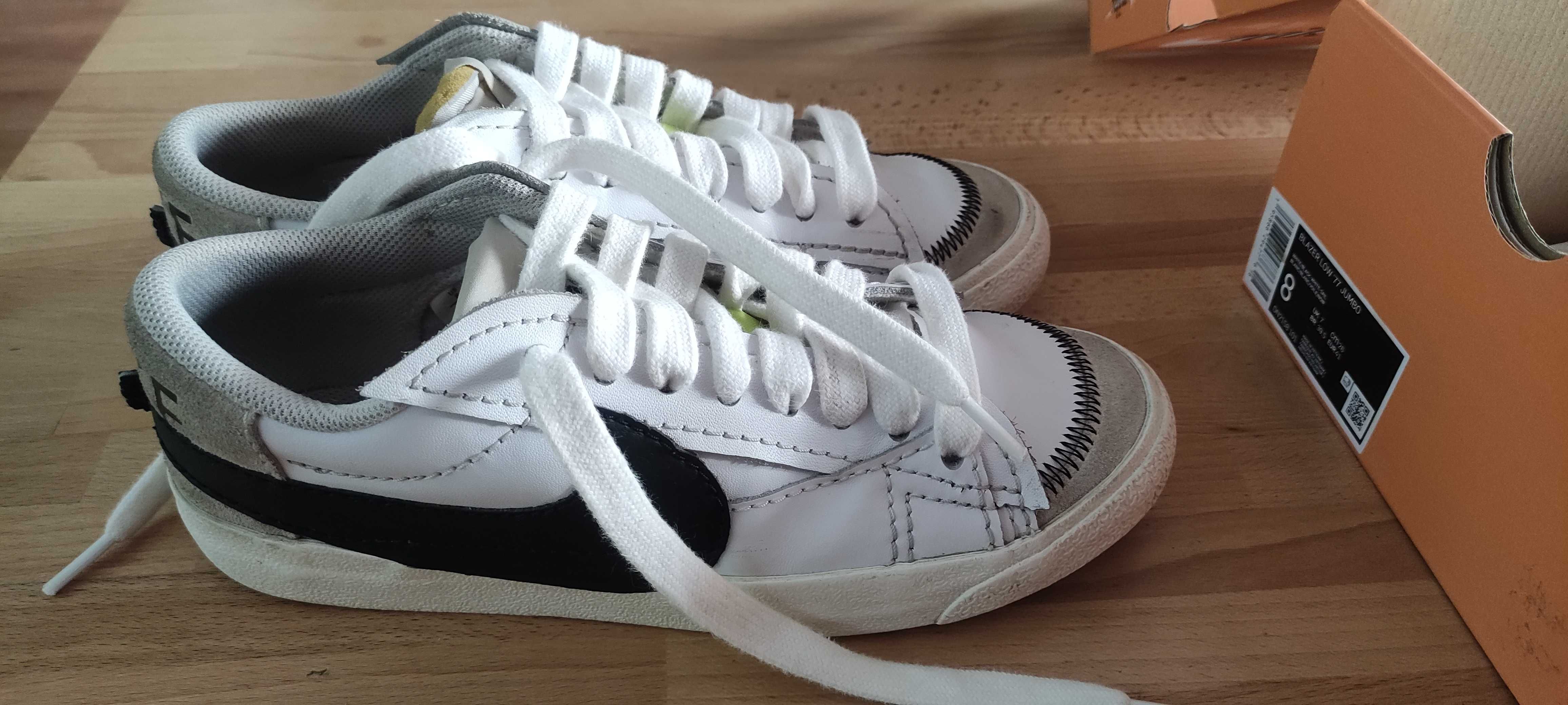 Nike Blazer low 77 Jumbo  Roz 41