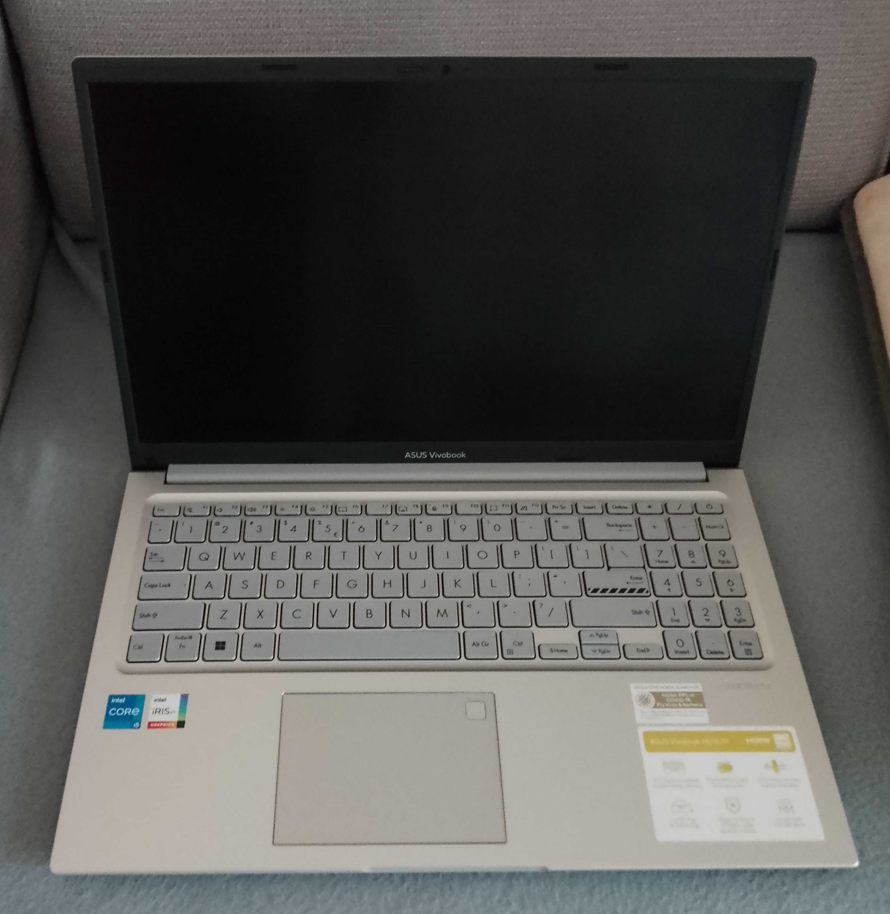 ASUS Vivobook 15 X1504VA i5-1334U/16GB/512/Win11