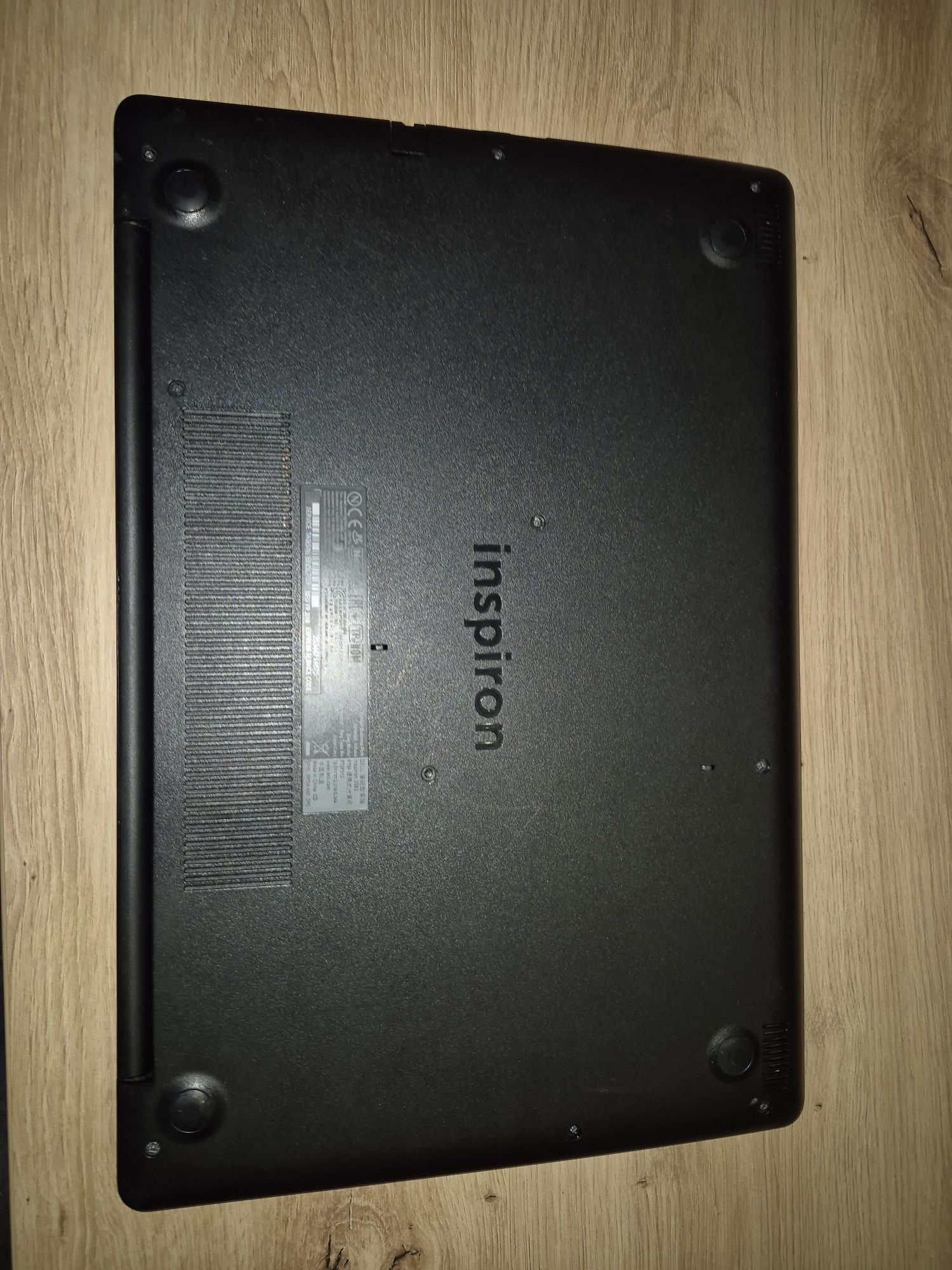 Laptop Dell inspiron 3693