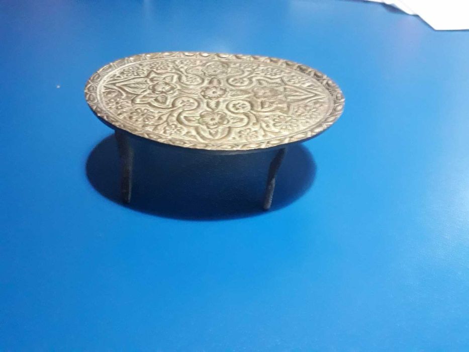 Скидка! Набор декоратив мебели и посуды-латунь. Привезено из Индии