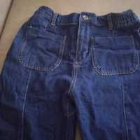 Spodnie jeansowe Zara  w rozmiarze 36