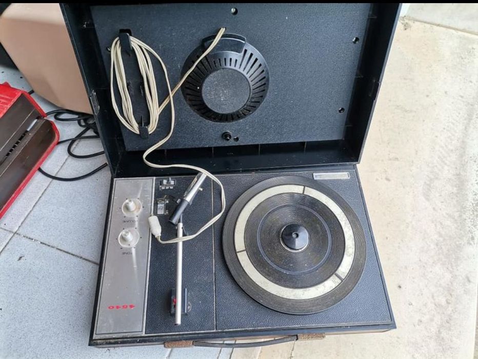 Vários artigos antigos para venda