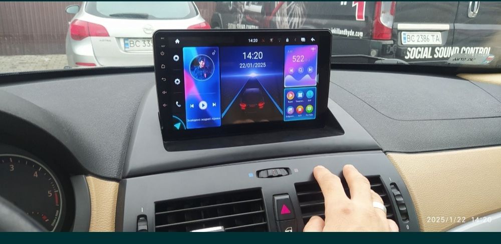 Продаж та встановлення штатних андроїд магнітола Teyes Mekede Cyclone