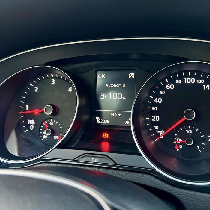 VW Passat 2.0 TDi 150cv Nacional DESDE 229€