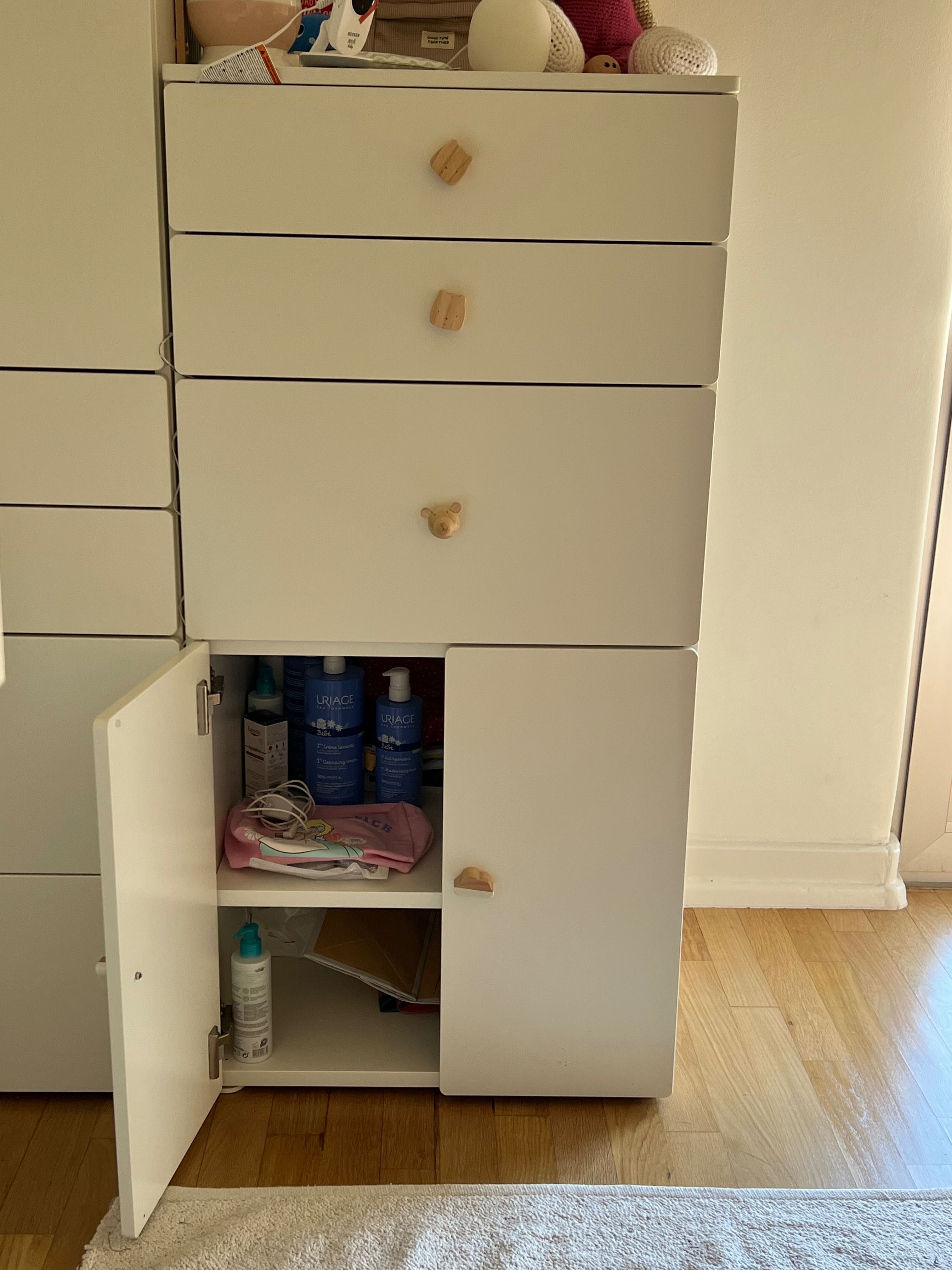 Vendo Roupeiro modular IKEA - sistema SMASTAD, para quarto de criança.