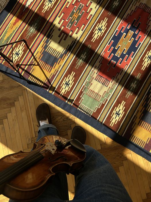 Продам натуральний килим з гуцульським орнаментом