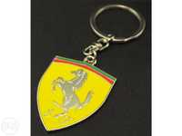 Porta chaves da Ferrari ou da Lamborghini ou da Aston Martin