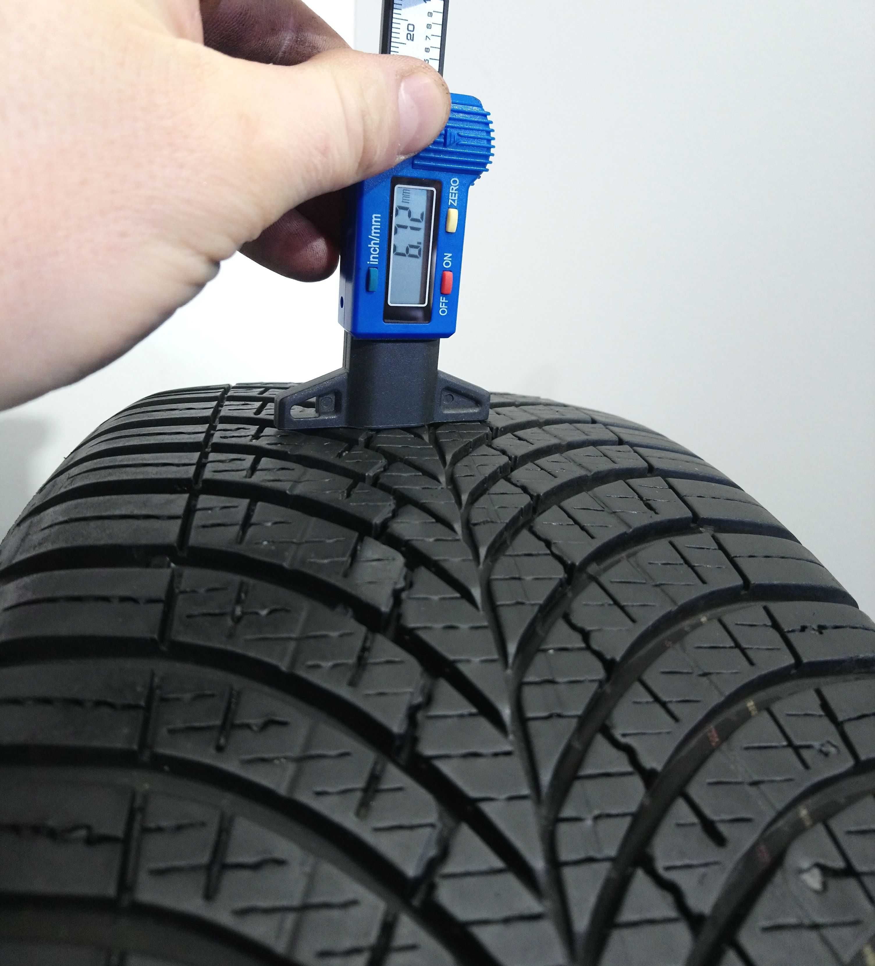 205/45R17 Goodyear Vector 4Seasons GEN-3 88W XL