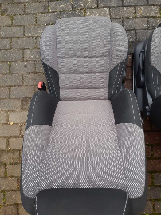 Fotele Skoda Fabia II, Roomster Sport