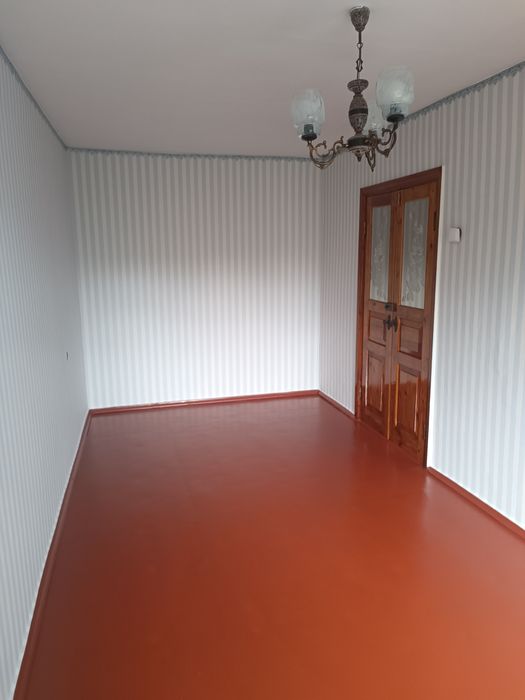 Продаж квартири в жилому стані  р-н Мотель.