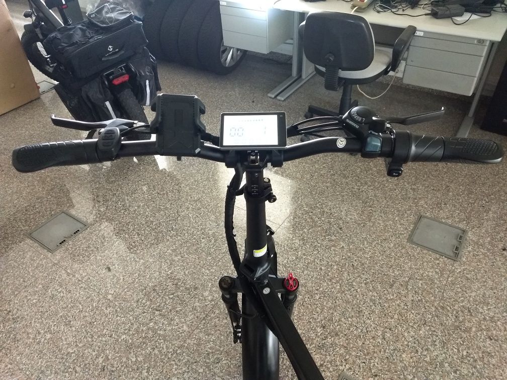 2 bicicletas elétricas novas, dobrável  500w e 750w + 1 bateria extra