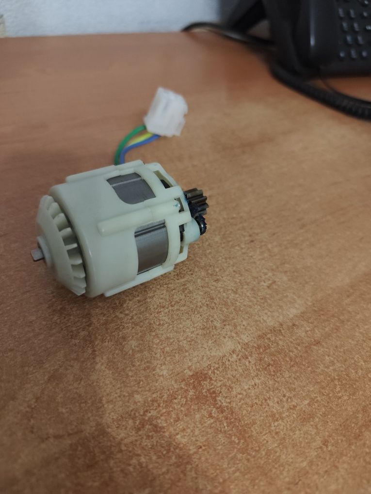 Двигатель аккумуляторной пилы Stark BCS-3612 36v, kraissmann.