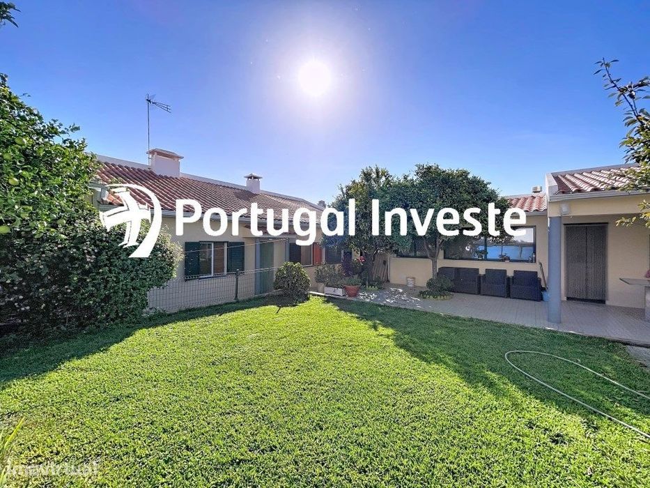 Moradia térrea T3 de 112m2 inserida em lote de 480 m2, na Sobreda, ...