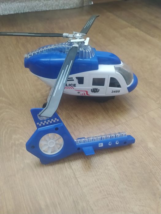 Helikopter na baterie