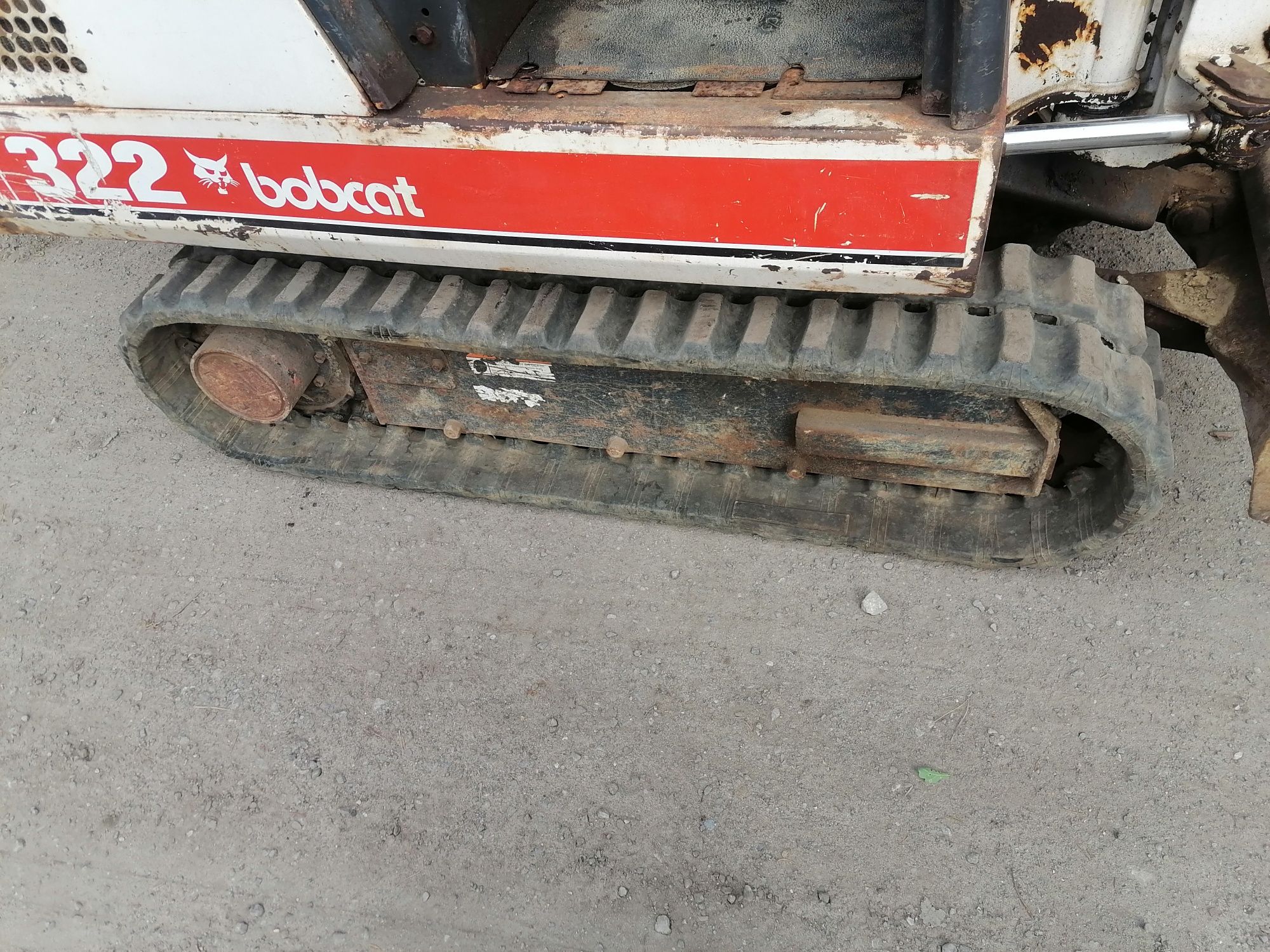 Bobcat 322 rok 1999, waga 1.5tony