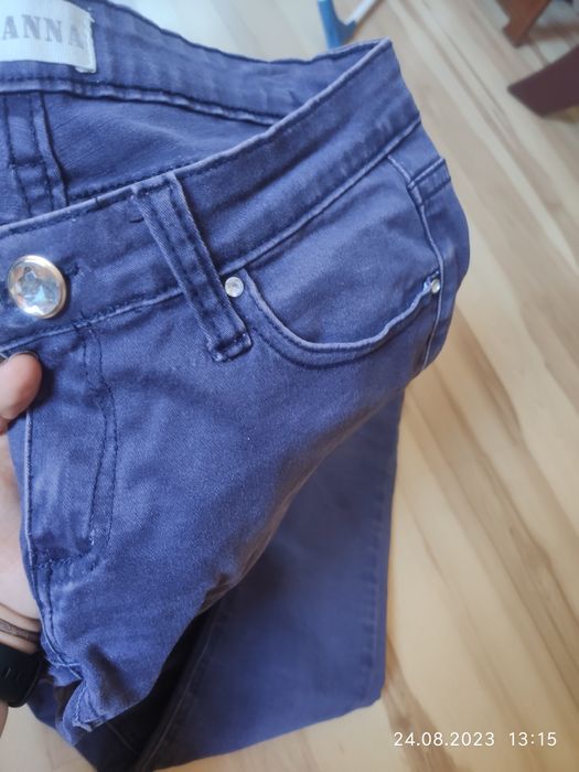 Spodnie jeansowe fioletowe