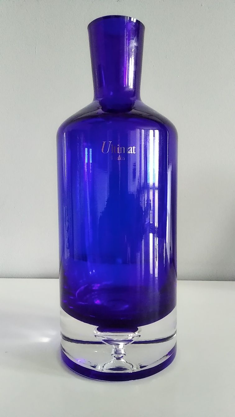 Karafka szklana kobaltowa