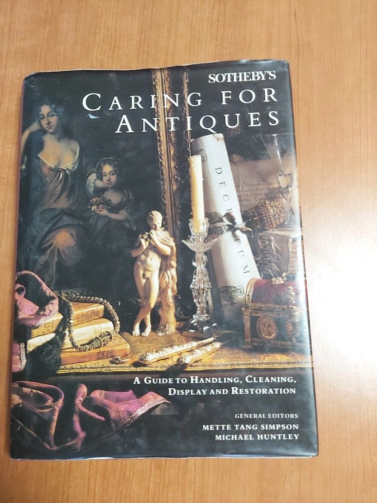 Conjunto de livros de Antiguidades