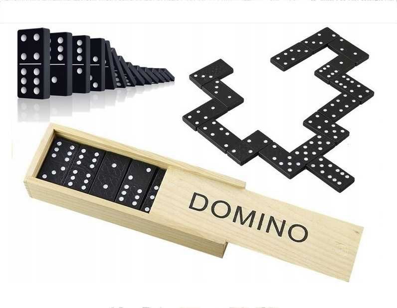 Domino w drewnianym pudełku