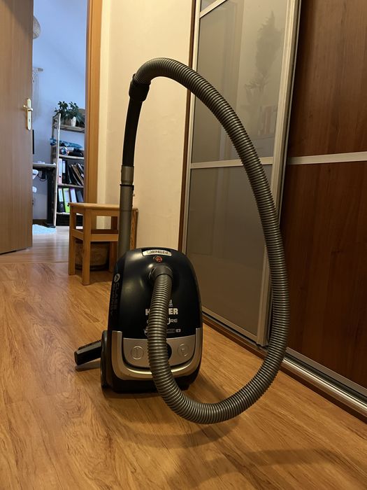 Hoover CP70 – odkurzacz workowy / używany