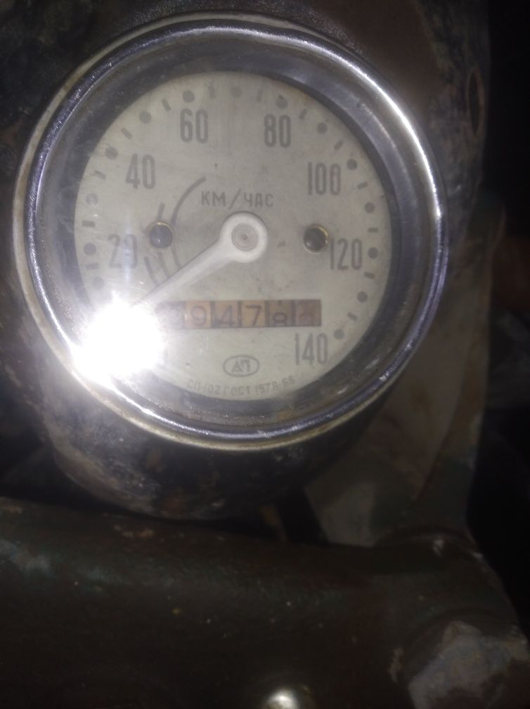Продам мотоцикл днепер мт9