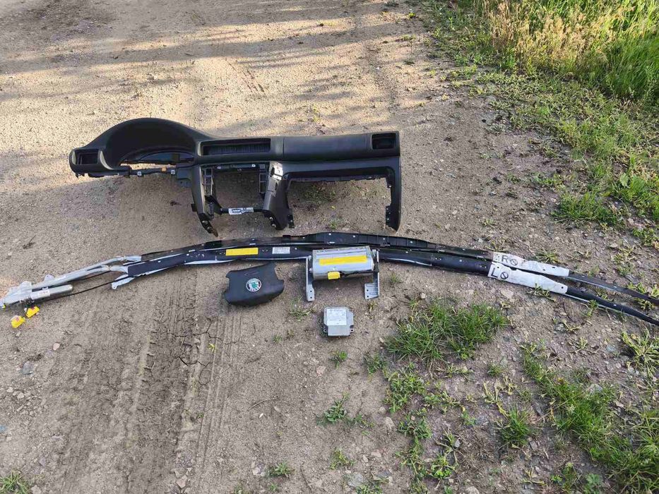 Торпедо skoda superb 1 безопасность консоль  подушка безопасности