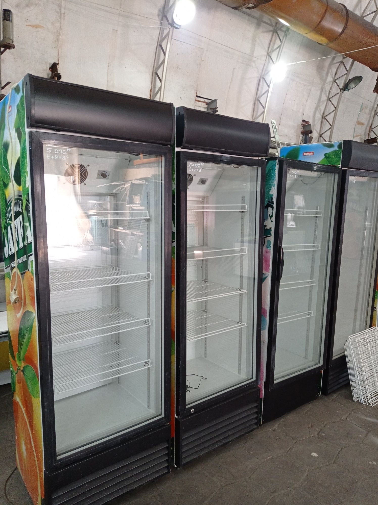 Витрина холод бутыл. Ширина  от 60.см. Цена от 7.500. ЛАРИ. Мороз  016