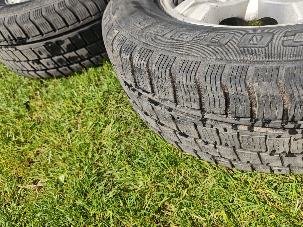 Alufelgi 16'' Kia Sorento Opony zimowe Yokohama
