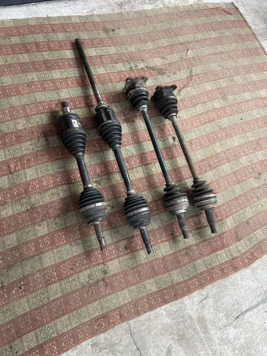 Привод, полуось левый, правый toyota rav4 2.0 tdi 2000-2006