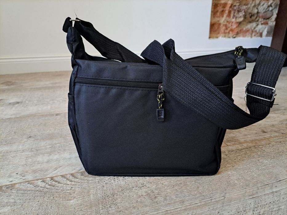 Torba męska na ramię, listonoszka - 5 kieszeni - kolor czarny