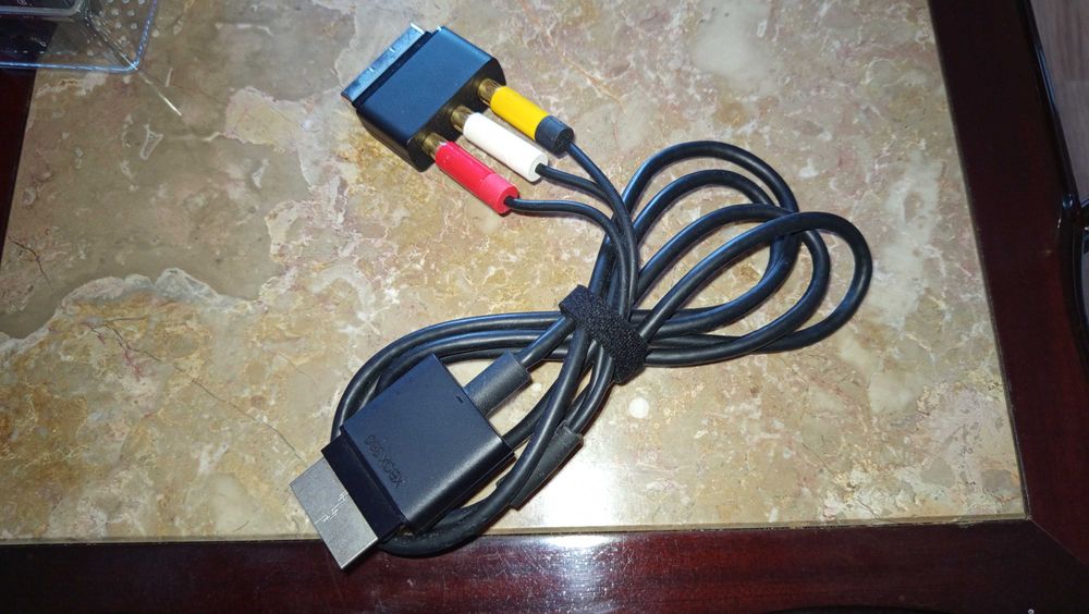 Xbox 360 Slim 1.8m cabo