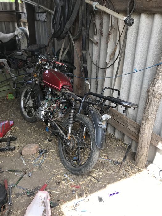 Продам Альфу 72кб незнаю пропала искра