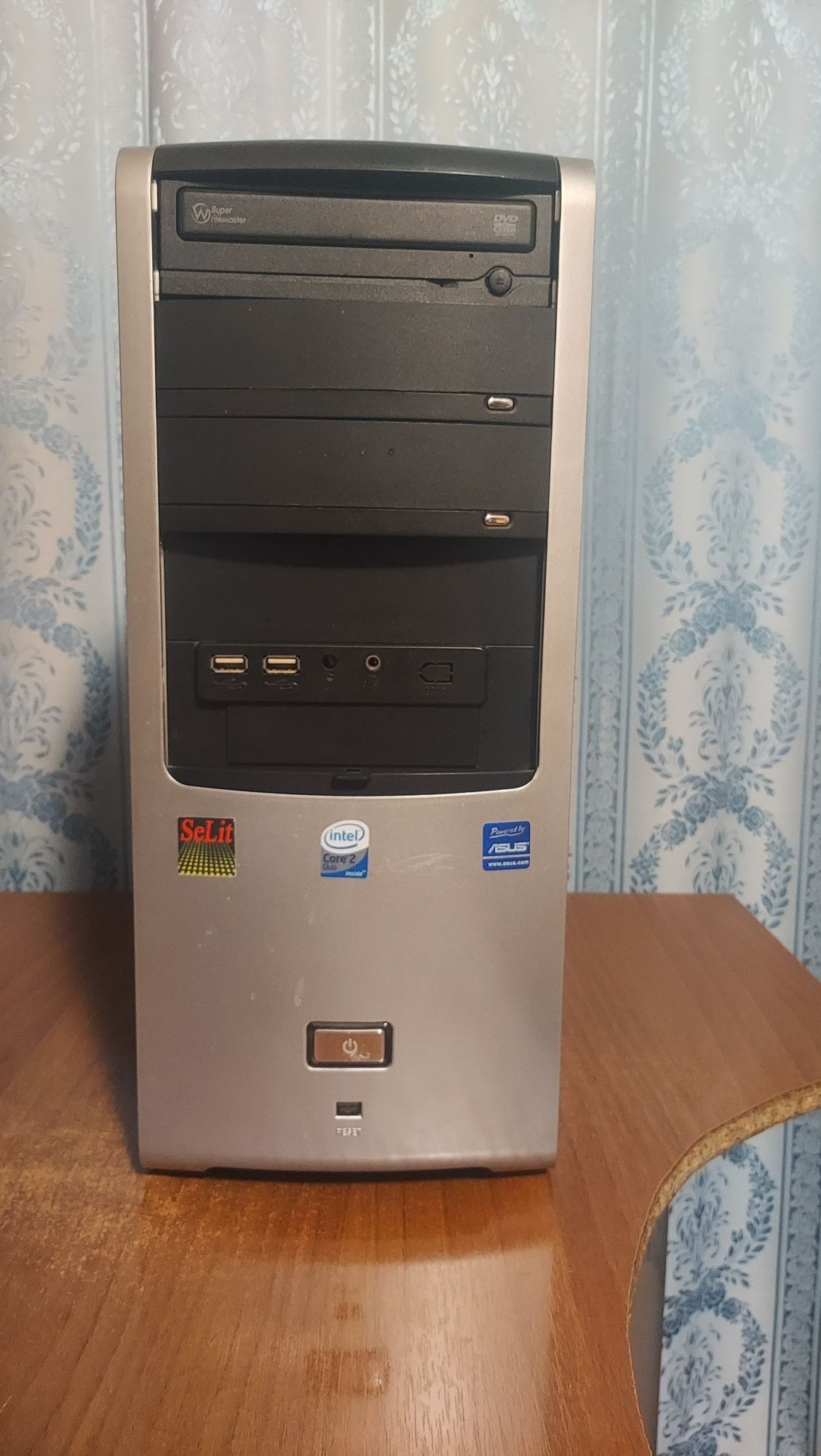 Продам системный блок б/у.
