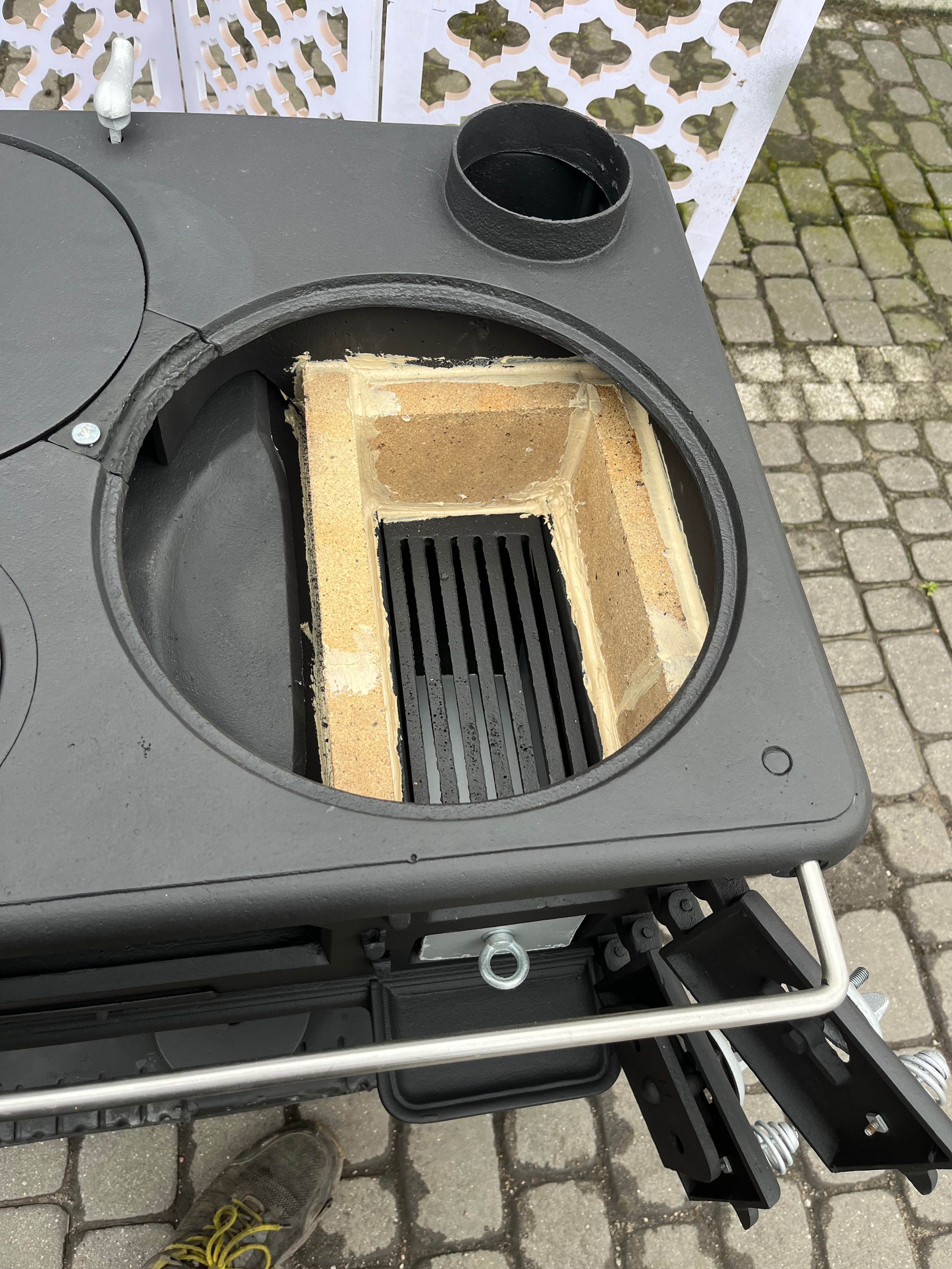 Piec koza Kuchenka Żeliwna