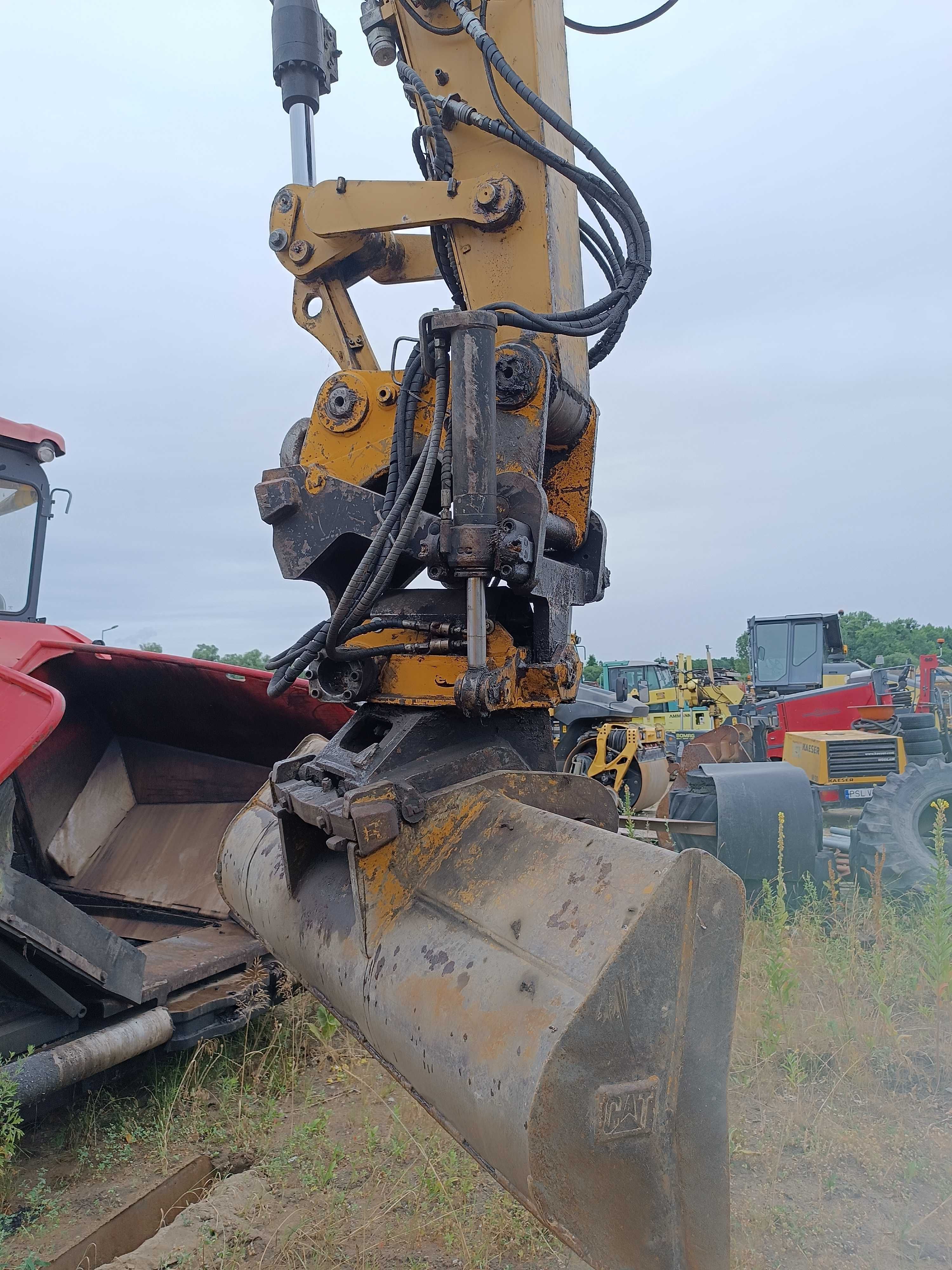 Koparka kołowa CAT PILLAR M313D