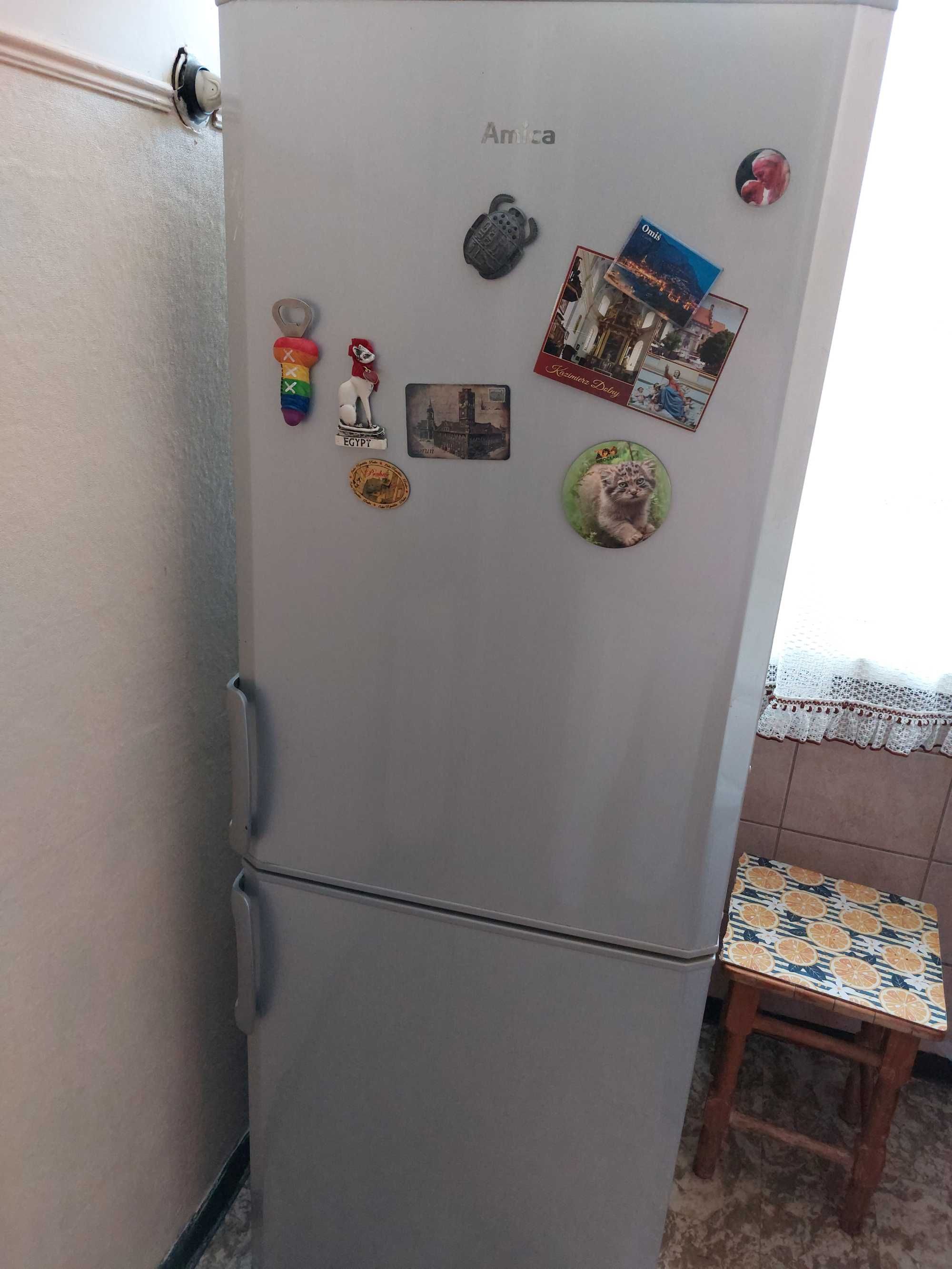 Lodowko zamrazarka amika