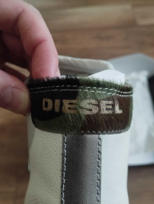 Кросівки оригінальні Diesel 41