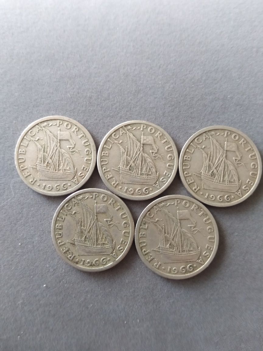 Moedas 2,5 escudos 1966